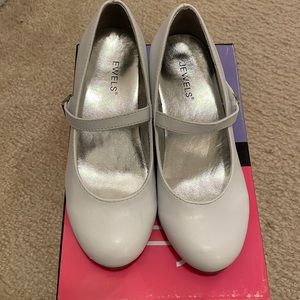 Jewels kids shoes size 2